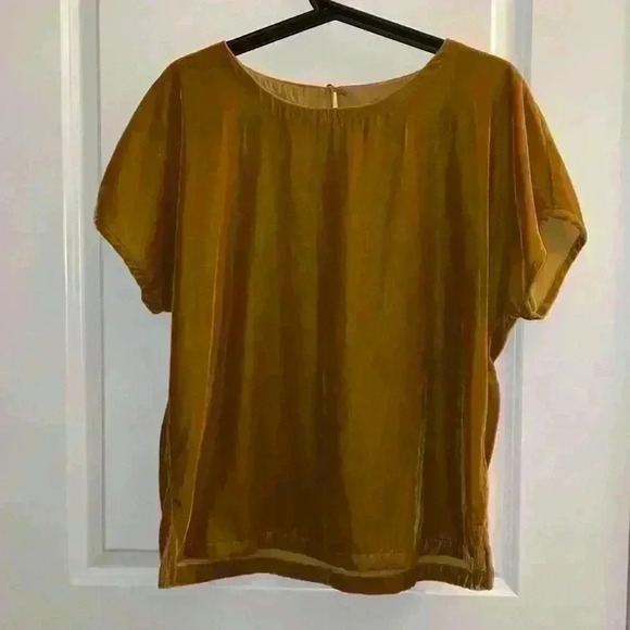 Elegant top - khaki - Picture 1 of 2